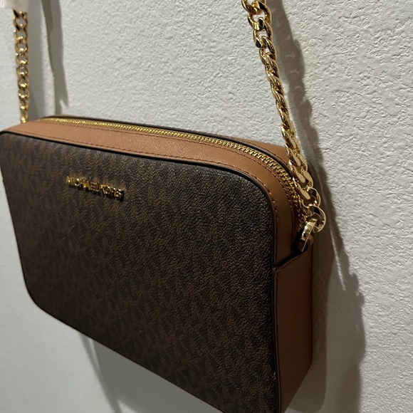 Michael Kors Crossbody Bag - Picture 3 of 5